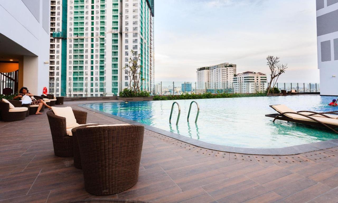 Rivergate Apartment Infinity Pool & Gym Ho Chi Minh City Exterior photo